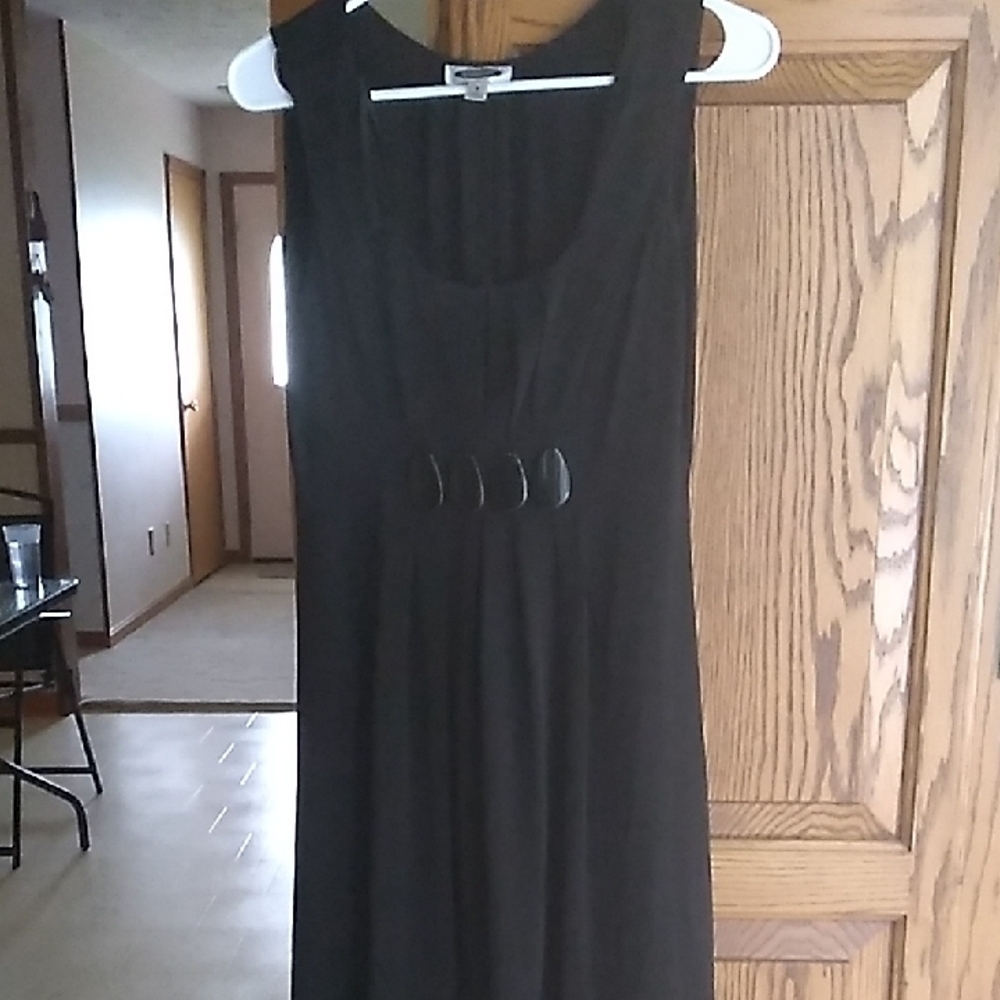 Black Sheath Midi Dress with Scoop Neck